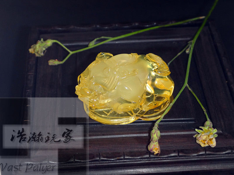 琥珀吊坠006
