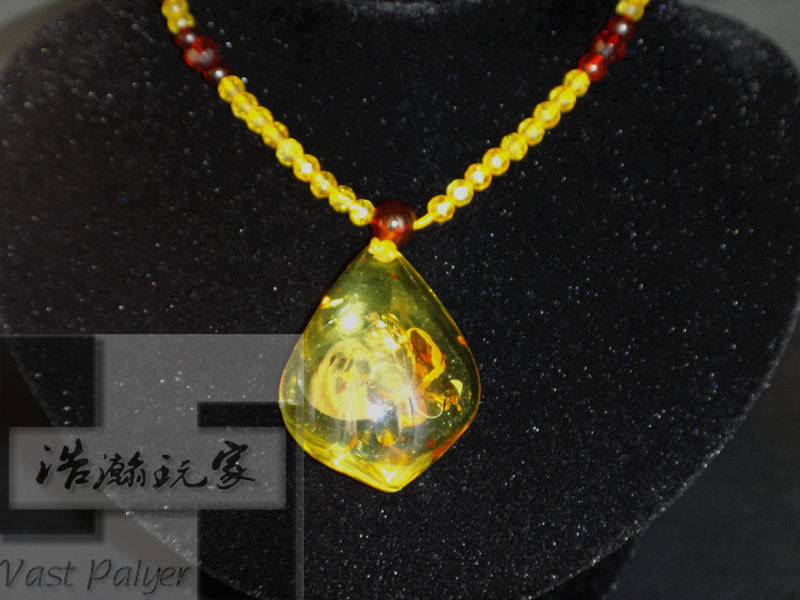 琥珀吊坠013