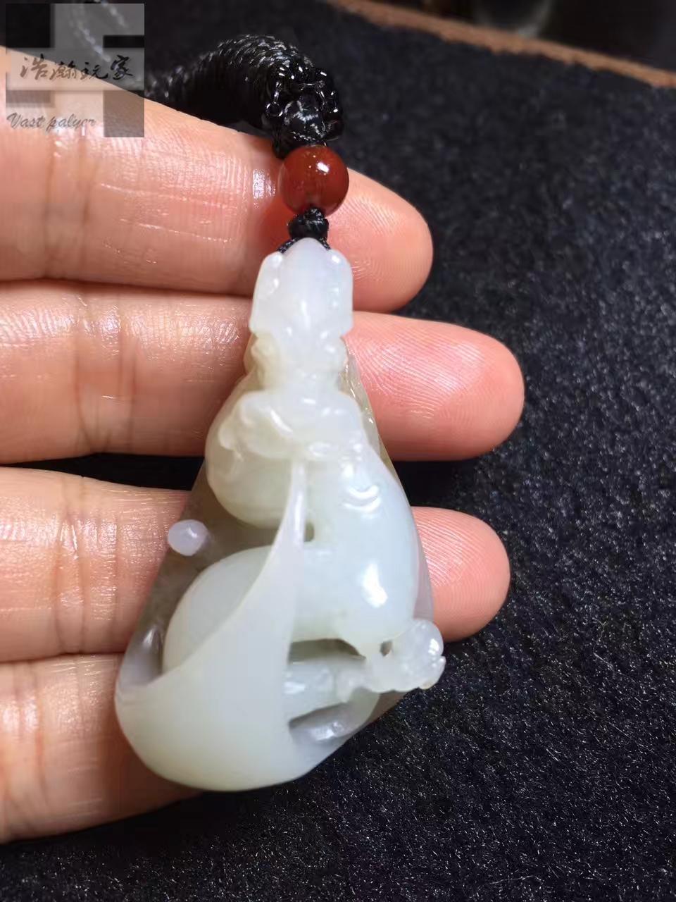和田玉雕件