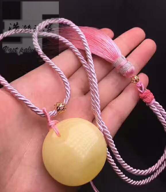 蜜蜡公主扣
